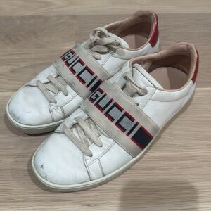 Gucci Leather Sneakers Banded